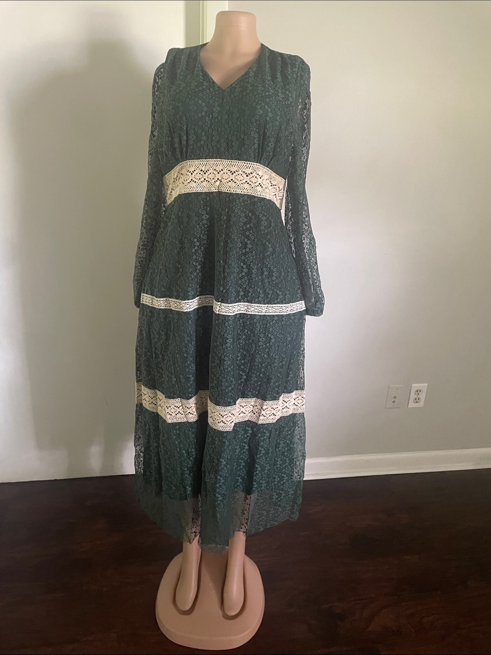 Green Lace Long-Sleeve Maxi Dress with Cream Lace Insets